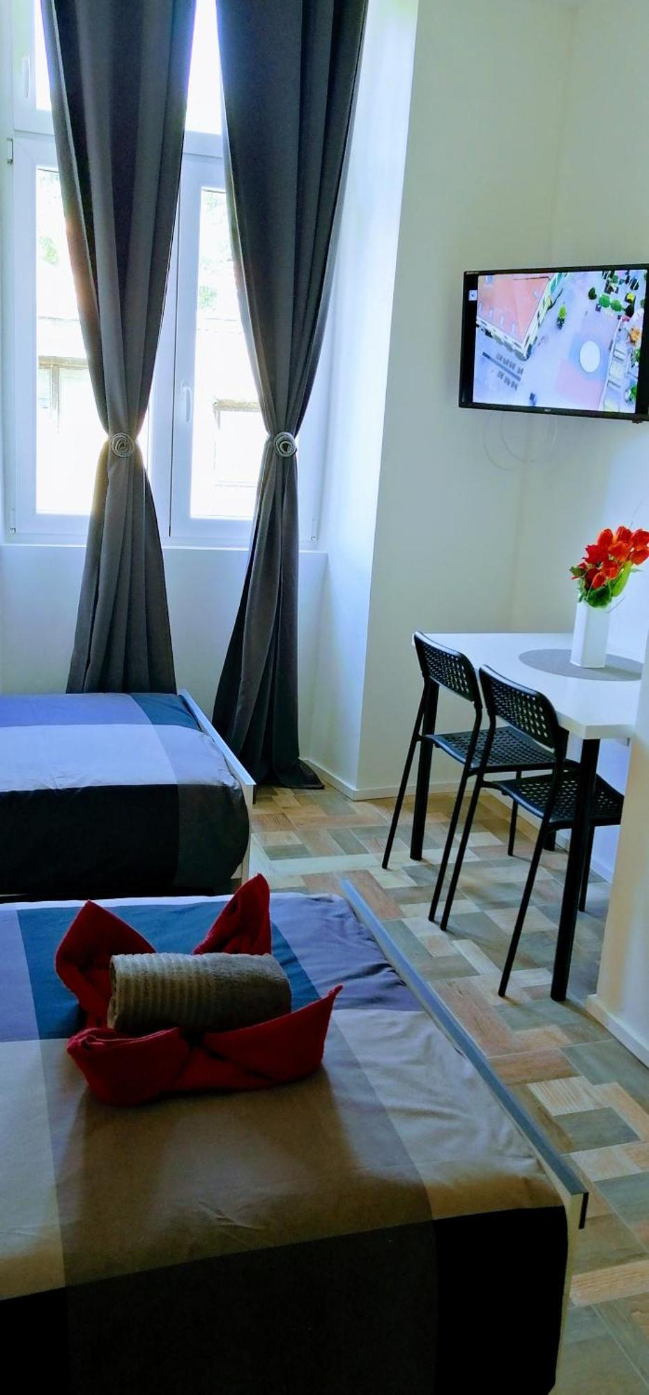 Zpula Center Studio Apartments Buitenkant foto
